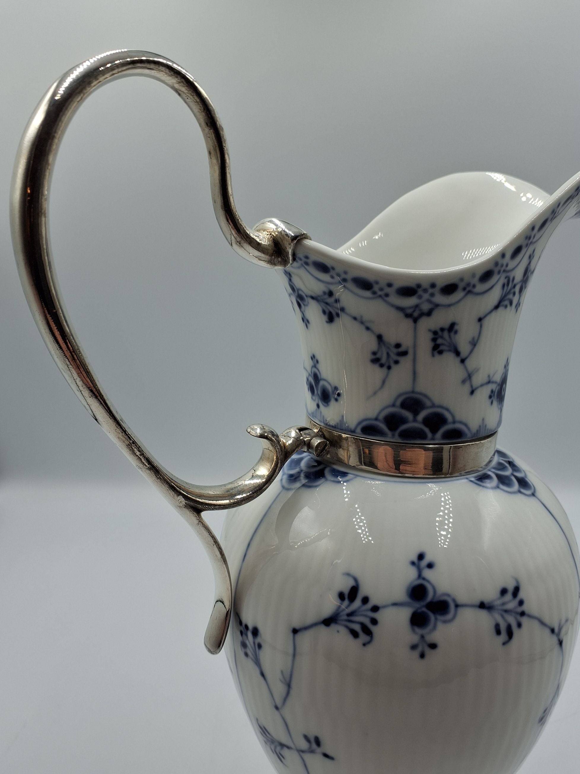 Royal Copenhagen Musselmalet